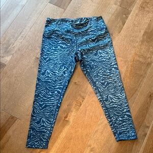 Zella Navy and Light Blue Patterned Jeggings